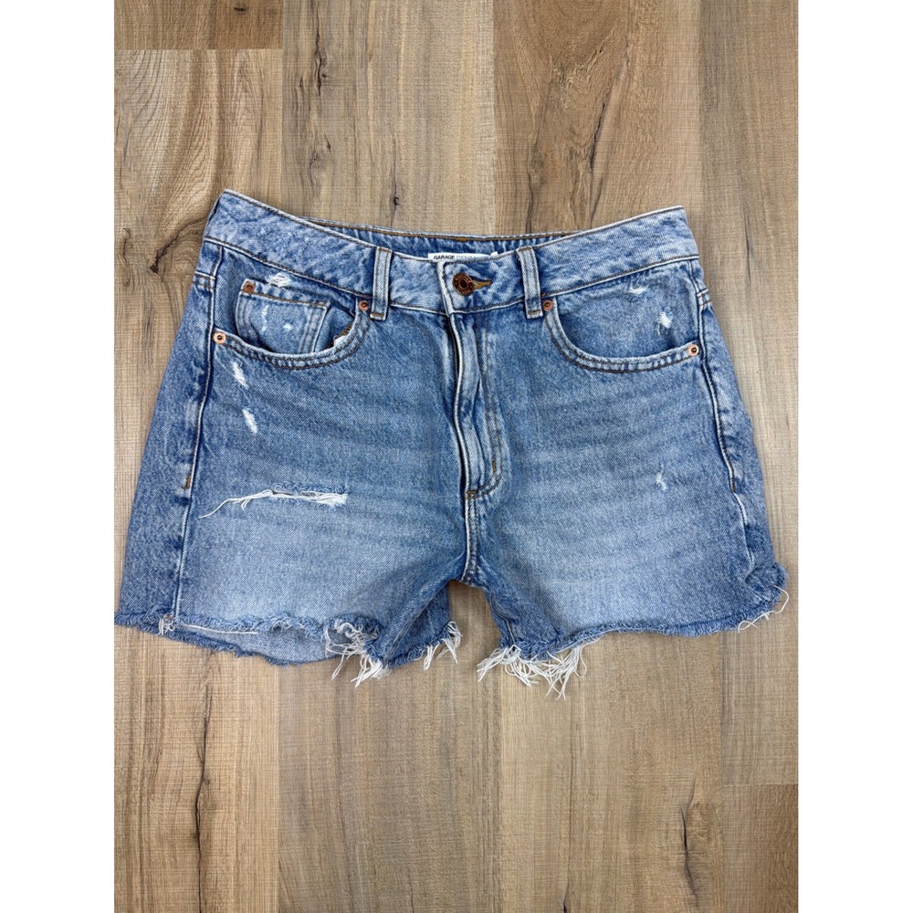 Garage Denim Mom Shorts Light Blue Distressed Raw Hem Size 7 28 100080754